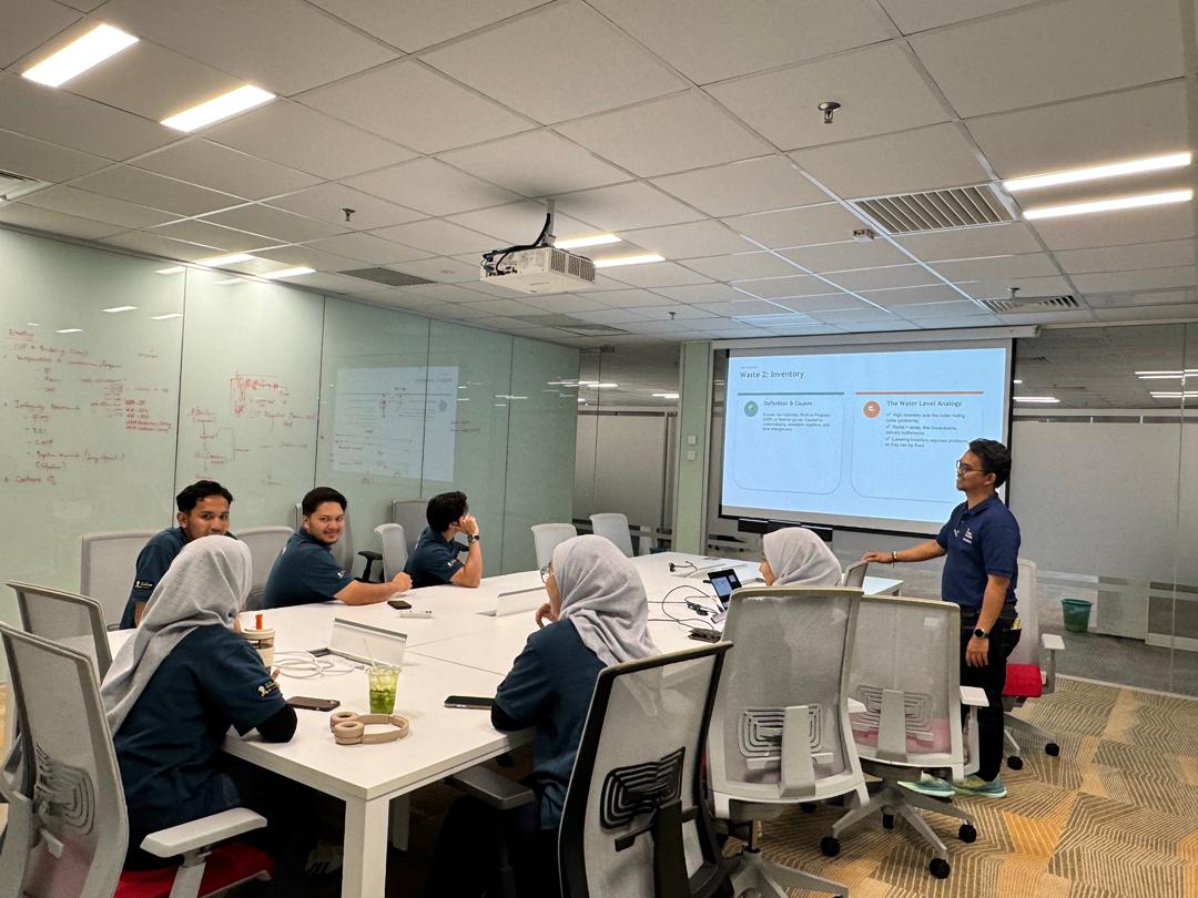 Classroom exercise activity during Petronas Carigali PSM Kaizen Principles training at PECC Kerteh