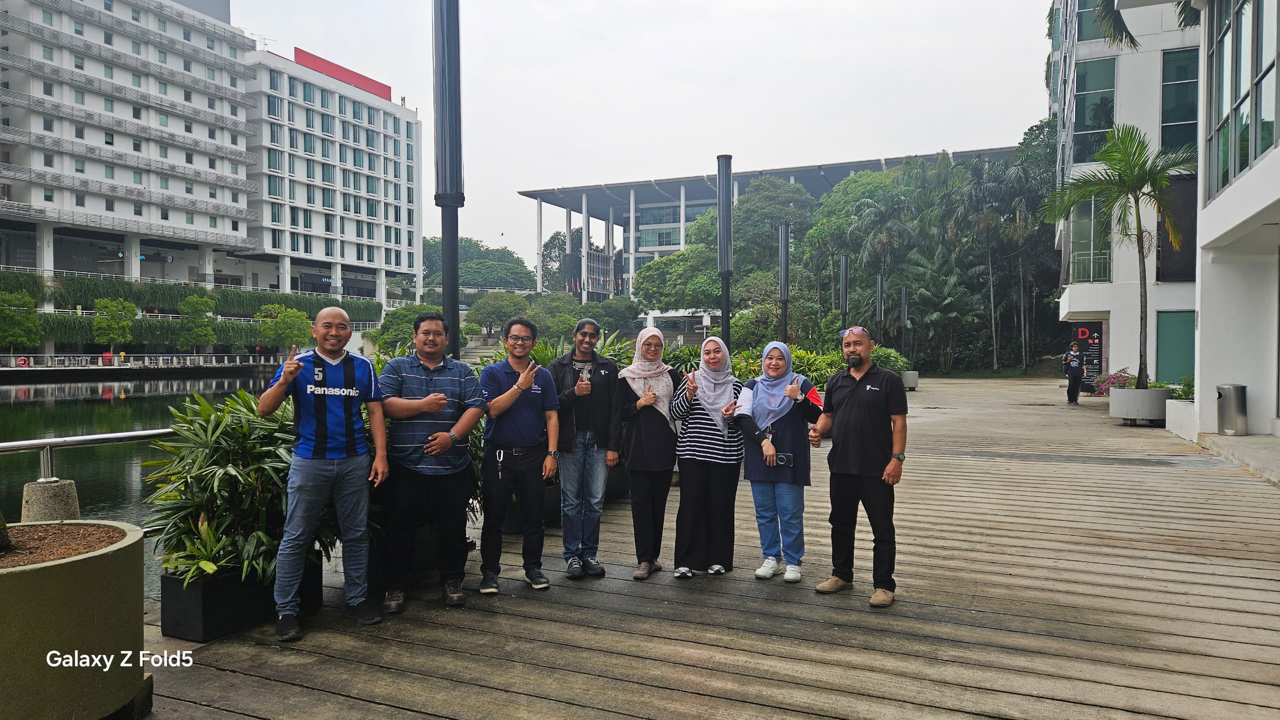 Taylor's University Engineering Labs 5S consulting group photo with Husni Halim