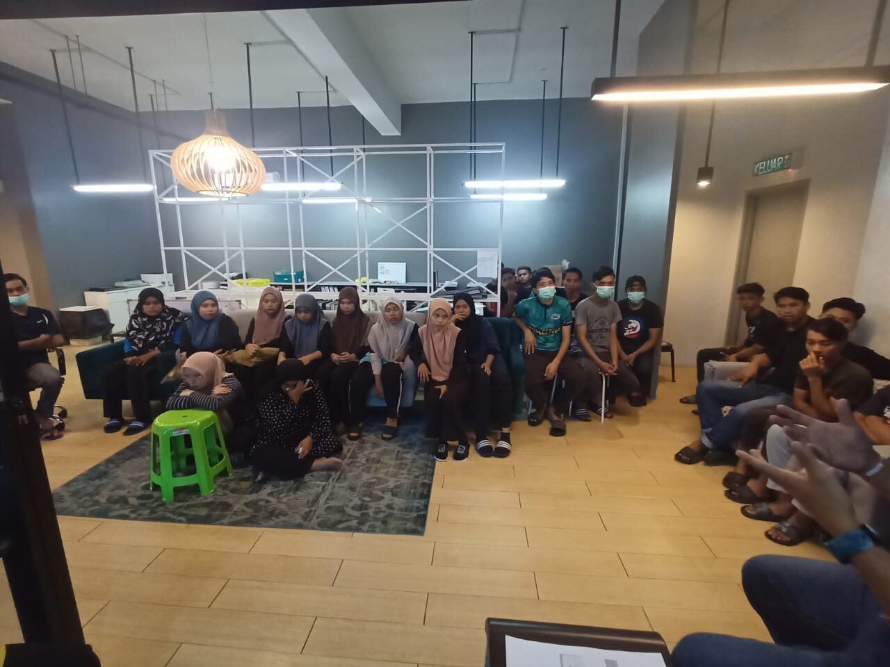 Kaizen workshop group session with manufacturing participants